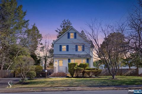 830 Soldier Hill Road Emerson NJ 07630