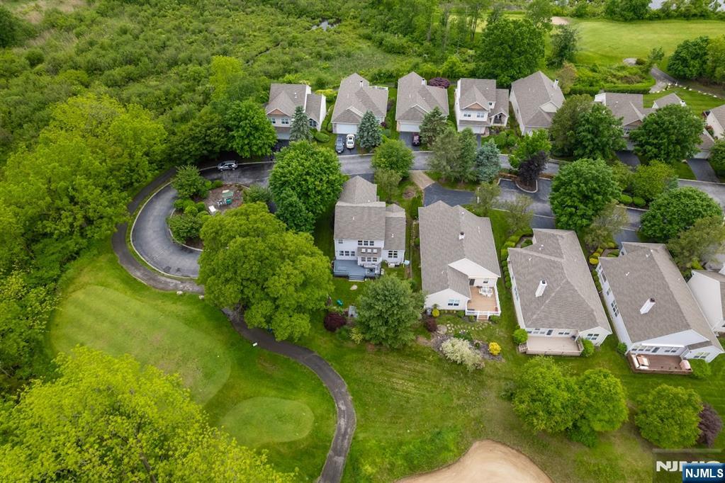 Hamburg, New Jersey 07419, United States, 4 Bedrooms Bedrooms, ,3 BathroomsBathrooms,Residential,Active,156563