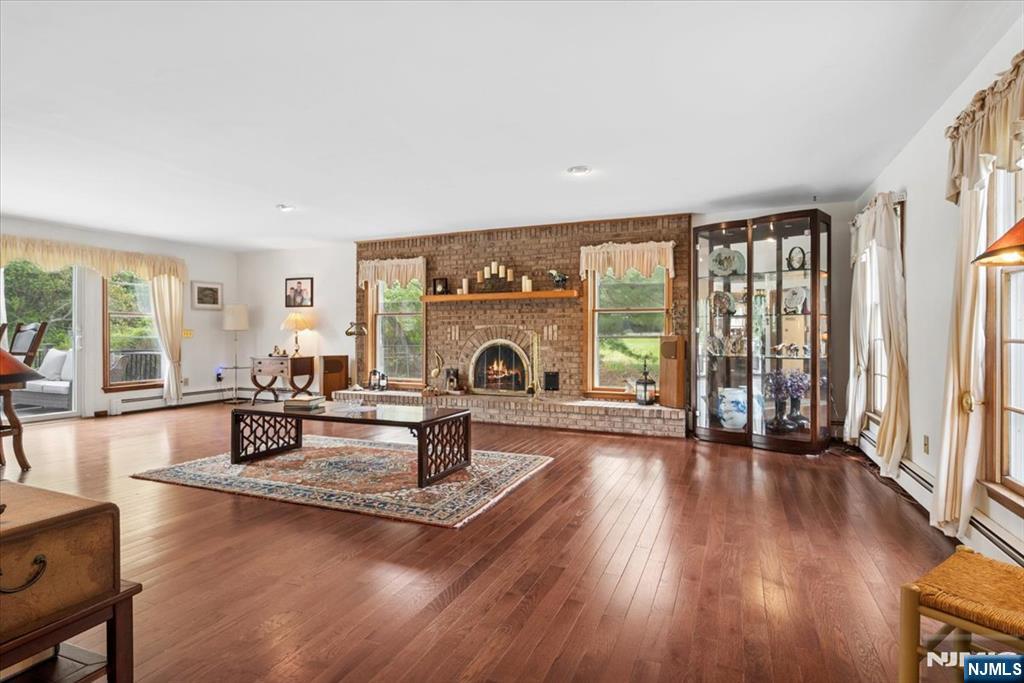 5 Glen Ridge Drive