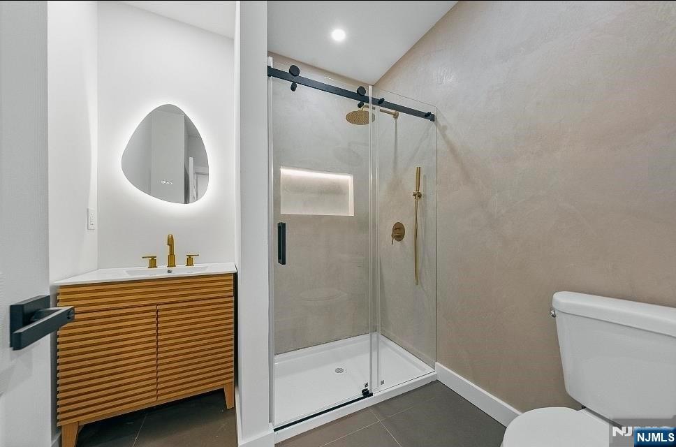 336A Danforth Avenue