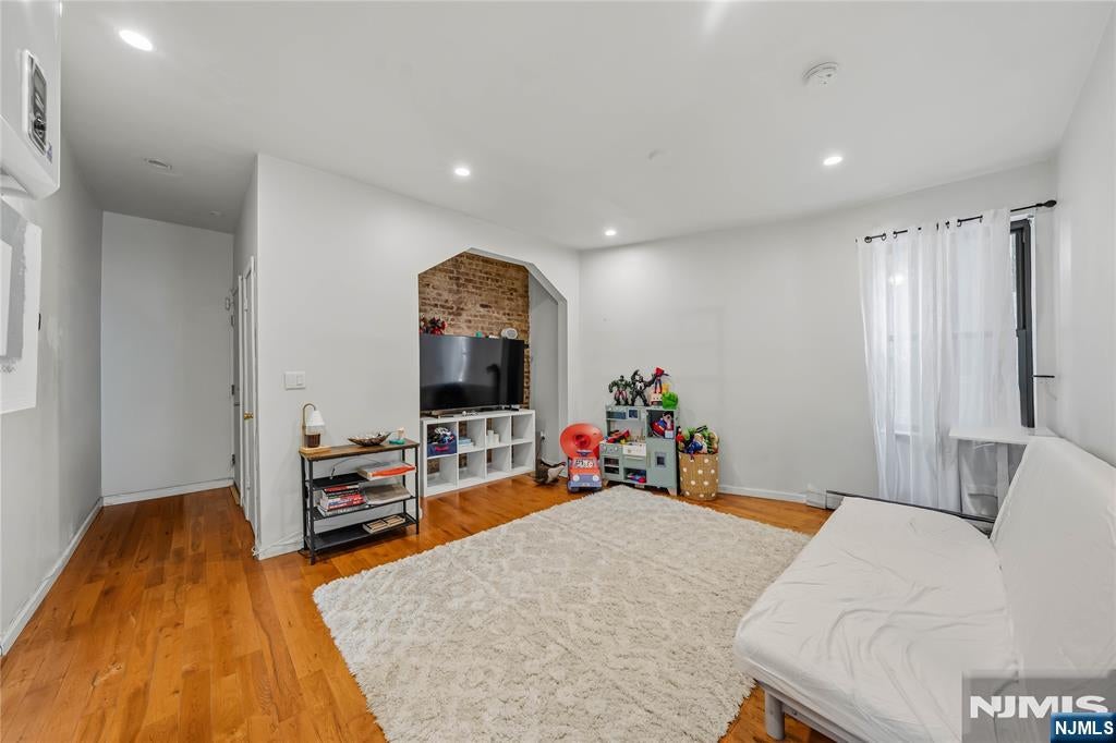2700 John F Kennedy Boulevard 102