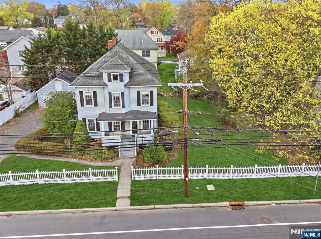 219 Livingston Street