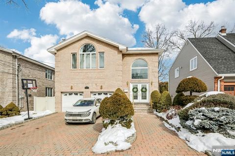 691 Hamilton Avenue B Ridgefield NJ 07657