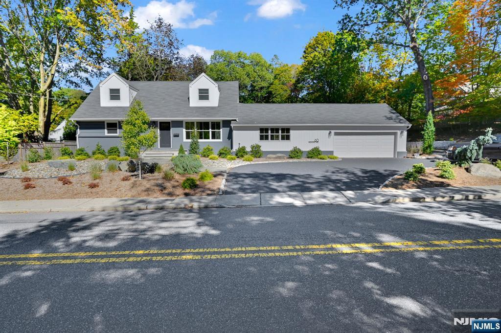 60 Fremont Avenue