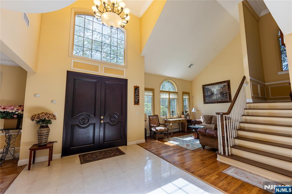 5 Kenyon Court
