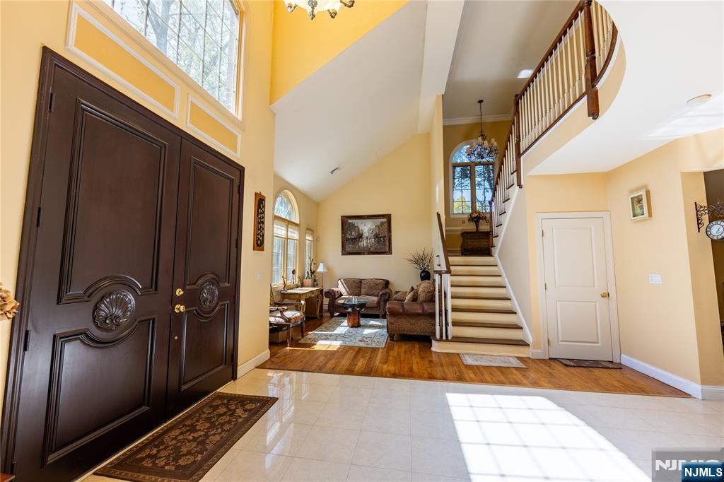 5 Kenyon Court