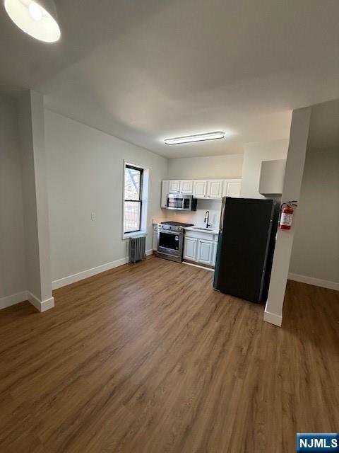 433 Lincoln Avenue C008B