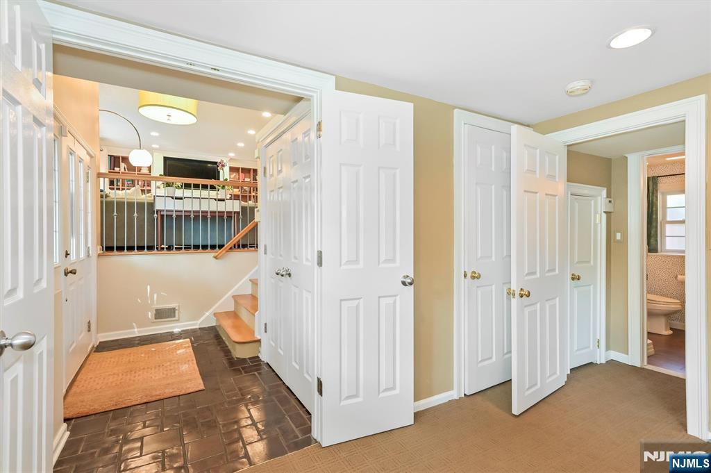 535 Richard Place