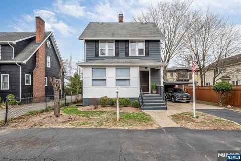 Photo of 36 Cortland #B, Tenafly, NJ 07670 (MLS # 26010407)