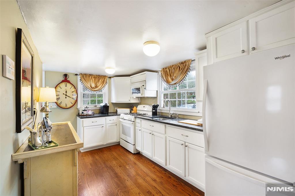 383 Diamond Spring Road