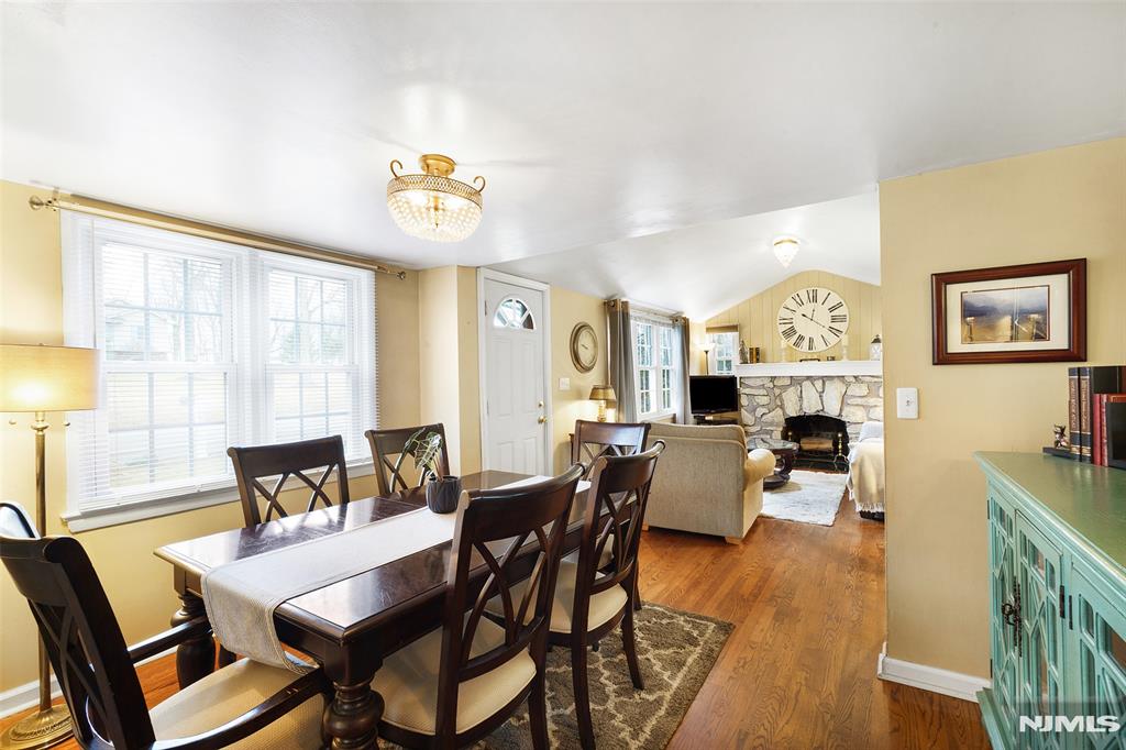 383 Diamond Spring Road