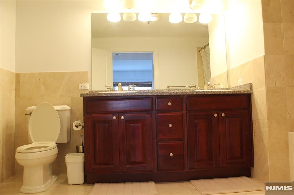 6104 City Place
