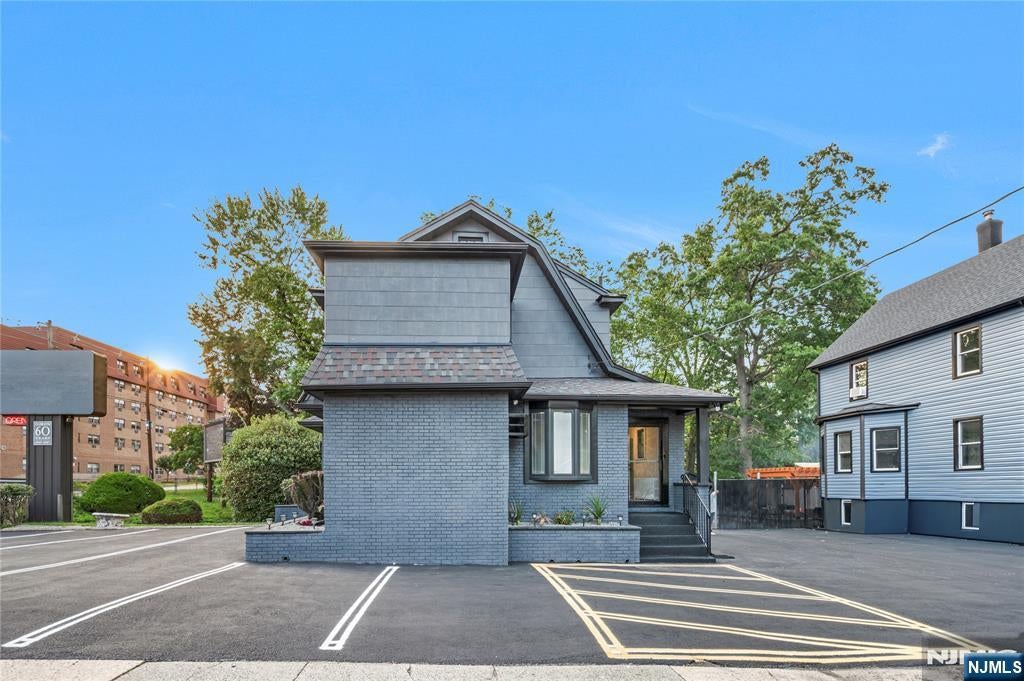 Homes for Sale in Northern NJ | ThisIsRiverEdge.com 480 Passaic