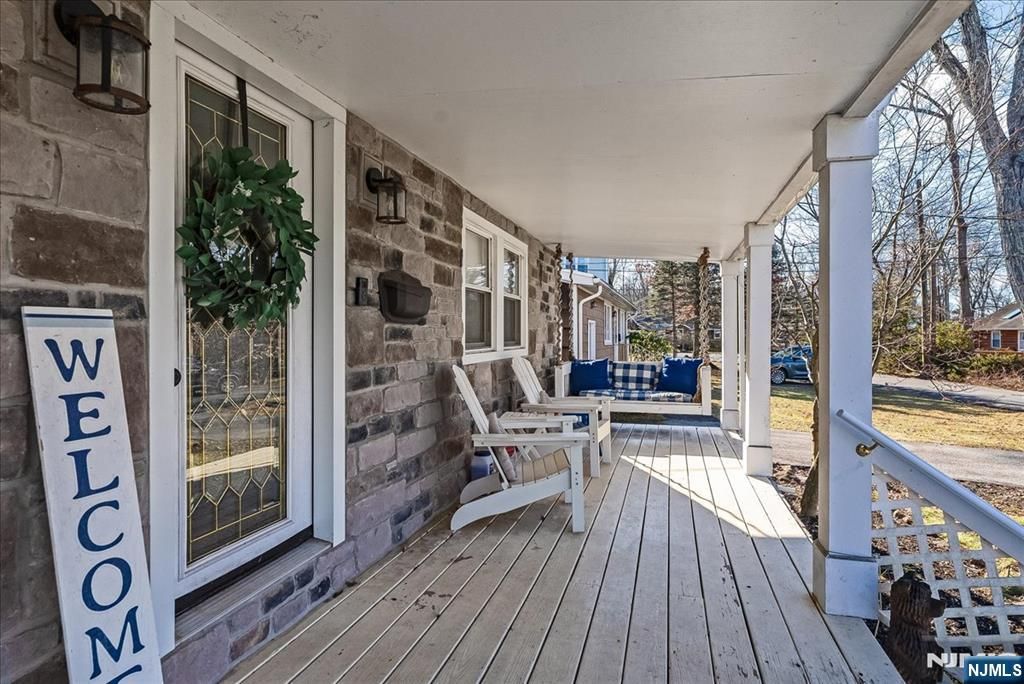 Photo of 14 Oneida Trail, Wayne, NJ 07470 (MLS # 26002811)