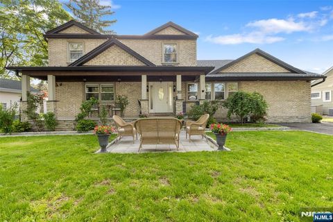 707 Chadwick Drive Paramus NJ 07652