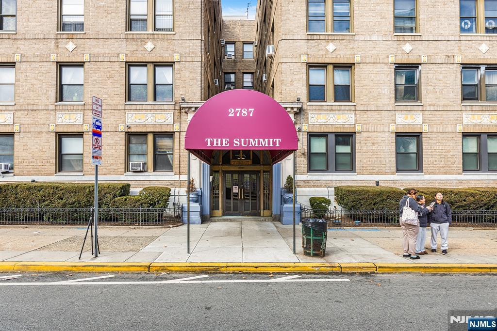 Property for Sale at 2787 John F Kennedy Boulevard 411, Jersey City, New Jersey - Bedrooms: 3 
Bathrooms: 2  - $599,000