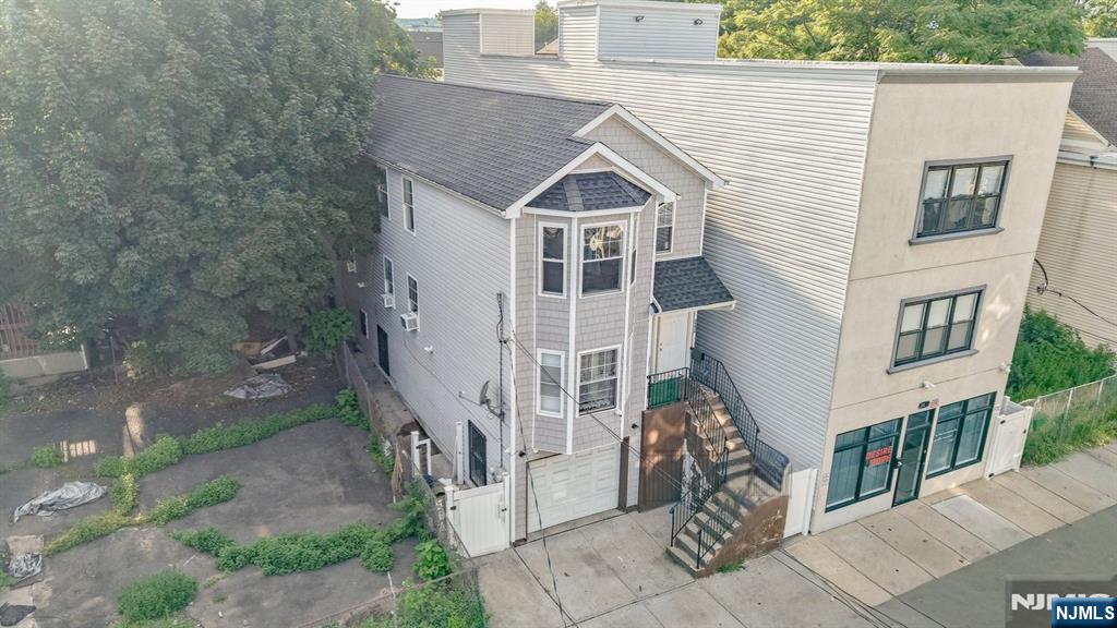 242 Rosa Parks Boulevard