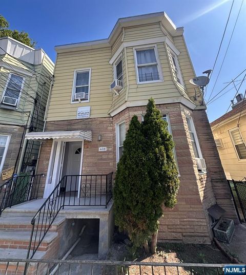 Photo of 608 57th Street, West New York, NJ 07093 (MLS # 25042107)