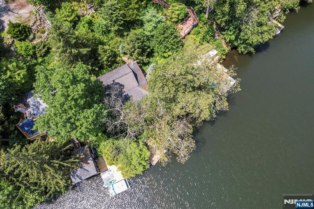151 Pine Tree Road