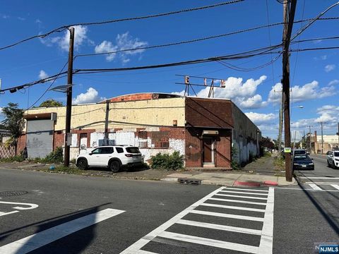 21 - 27 Florida Avenue Paterson NJ 07503