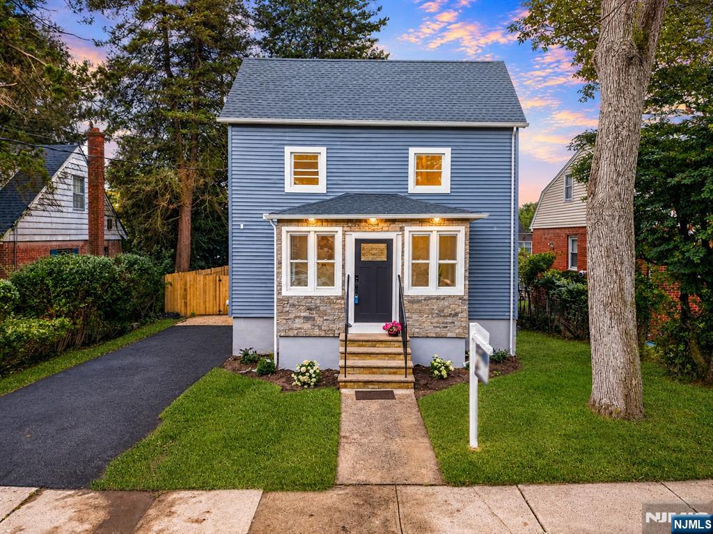 152 Washington Place