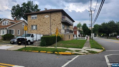 302 E Harriet Avenue Palisades Park NJ 07650