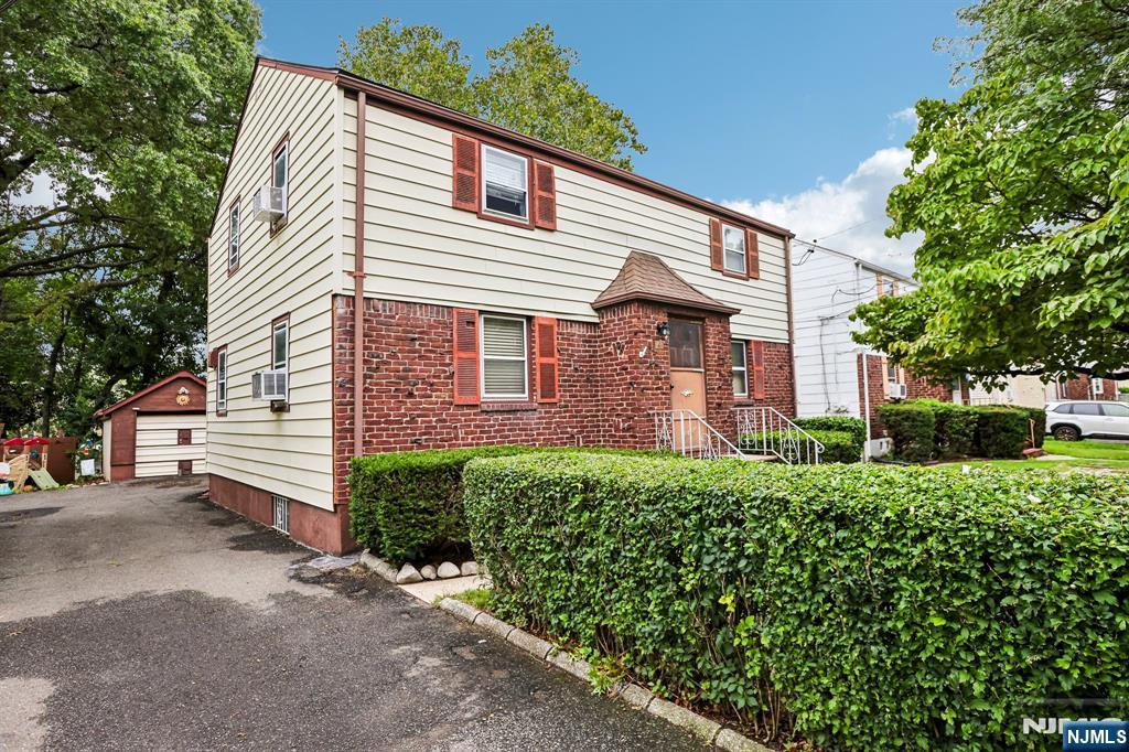 41 Macarthur Avenue