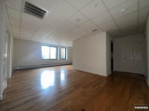 Photo of 77 Prospect AVE #1.L, Hackensack, NJ 07601 (MLS # 26033117)