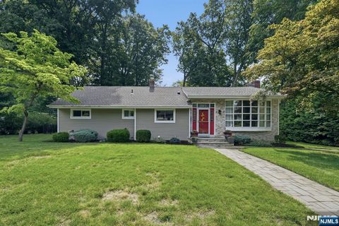 Photo of 105 Winthrop Road, Hillsdale, NJ 07642 (MLS # 26026965)