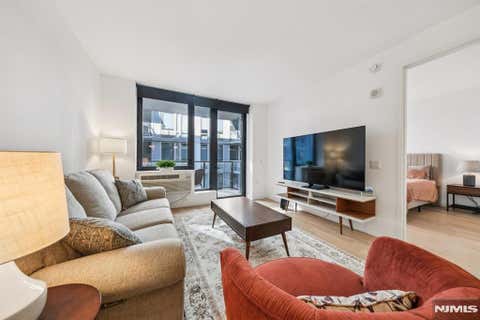 Photo of 160 1st Street #1111, Jersey City, NJ 07302 (MLS # 26031458)