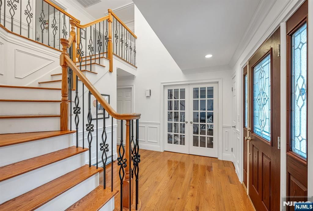 Photo of 3 Stonewall Court, Woodcliff Lake, NJ 07677 (MLS # 26004516)