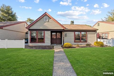 Photo of 583 Kevin Court, Manchester, NJ 08759 (MLS # 26008381)