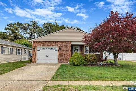 Photo of 195 Cabrillo Boulevard, Other Areas, NJ 08757 (MLS # 26018159)