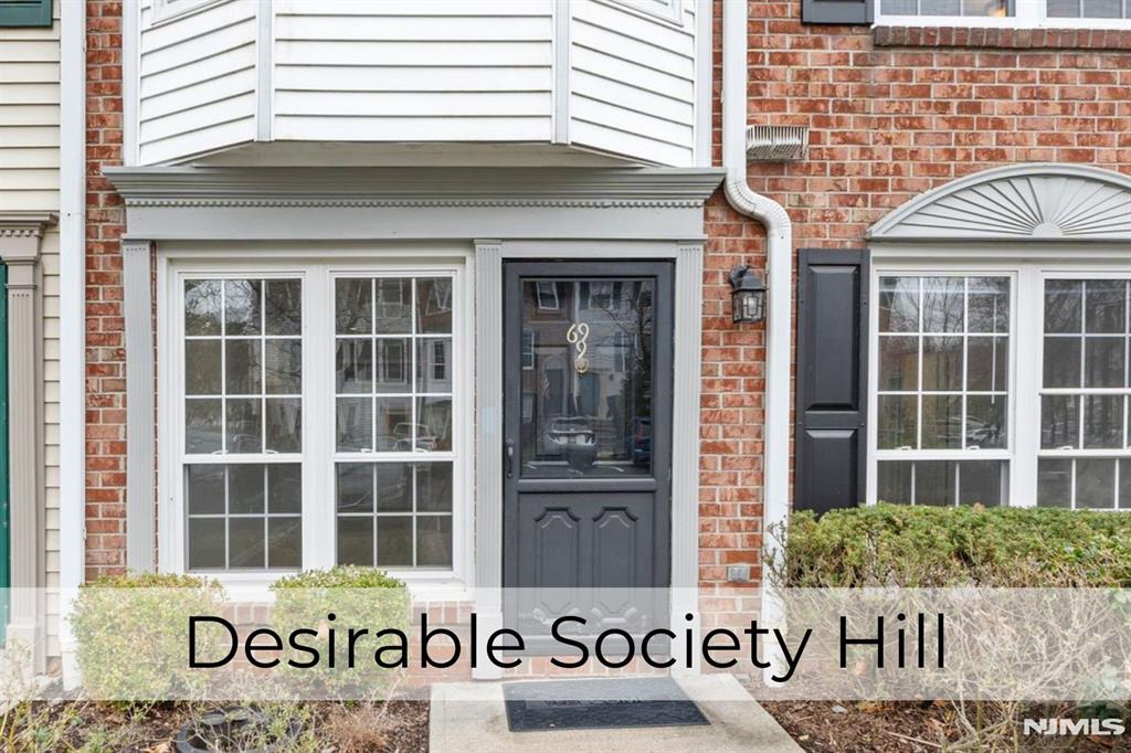 Rental Property at 699 Pepperidge Rd, Mahwah, New Jersey - Bedrooms: 1 
Bathrooms: 1 
Rooms: 4  - $2,300 MO.