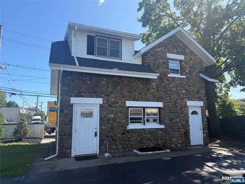 Photo of 521 Berdan Ave #1, Fair Lawn, NJ 07410 (MLS # 26035130)