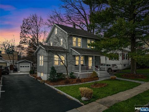 30 Yantecaw Avenue, Bloomfield, NJ 07003 - MLS#: 25007025