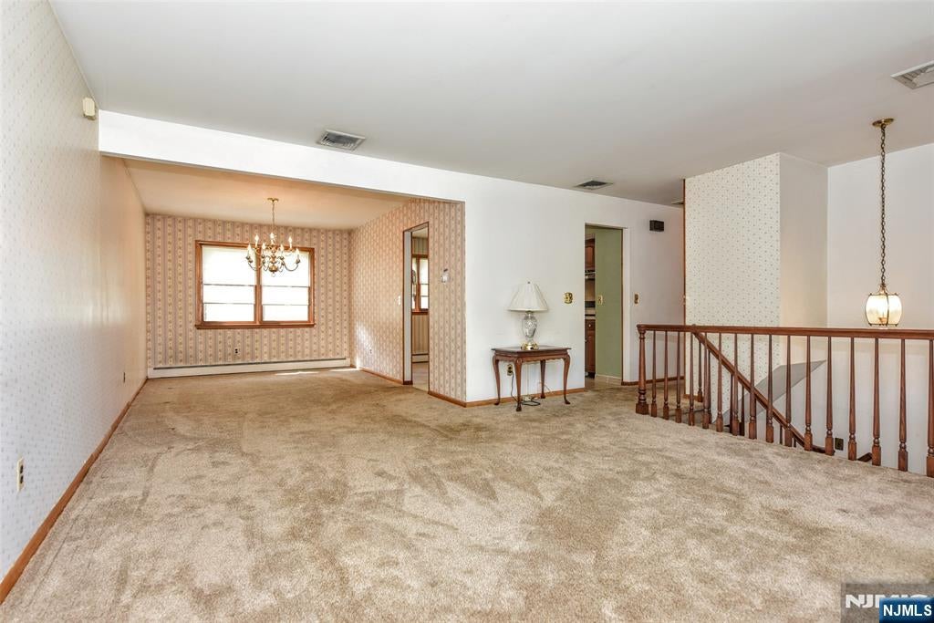 3 Richard Court