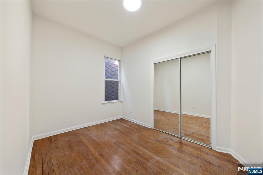 8 Cooper Place 2nd Fl