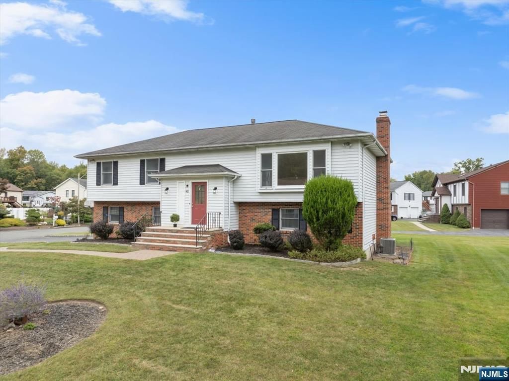 Photo of 40 Virgil Road, Norwood, NJ 07648 (MLS # 25034454)