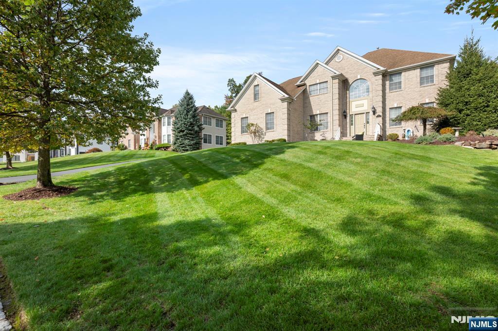 107 Hamilton Trail