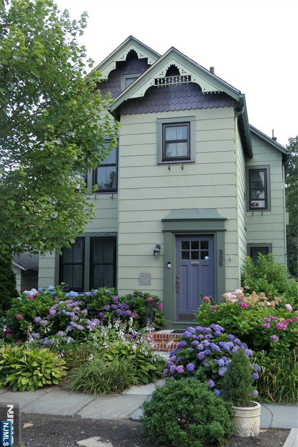 Photo of 226 Baldwin Street, Glen Ridge, NJ 07028 (MLS # 25036514)
