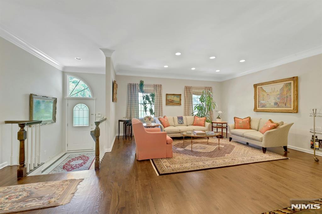 143 Stonegate Trail 44