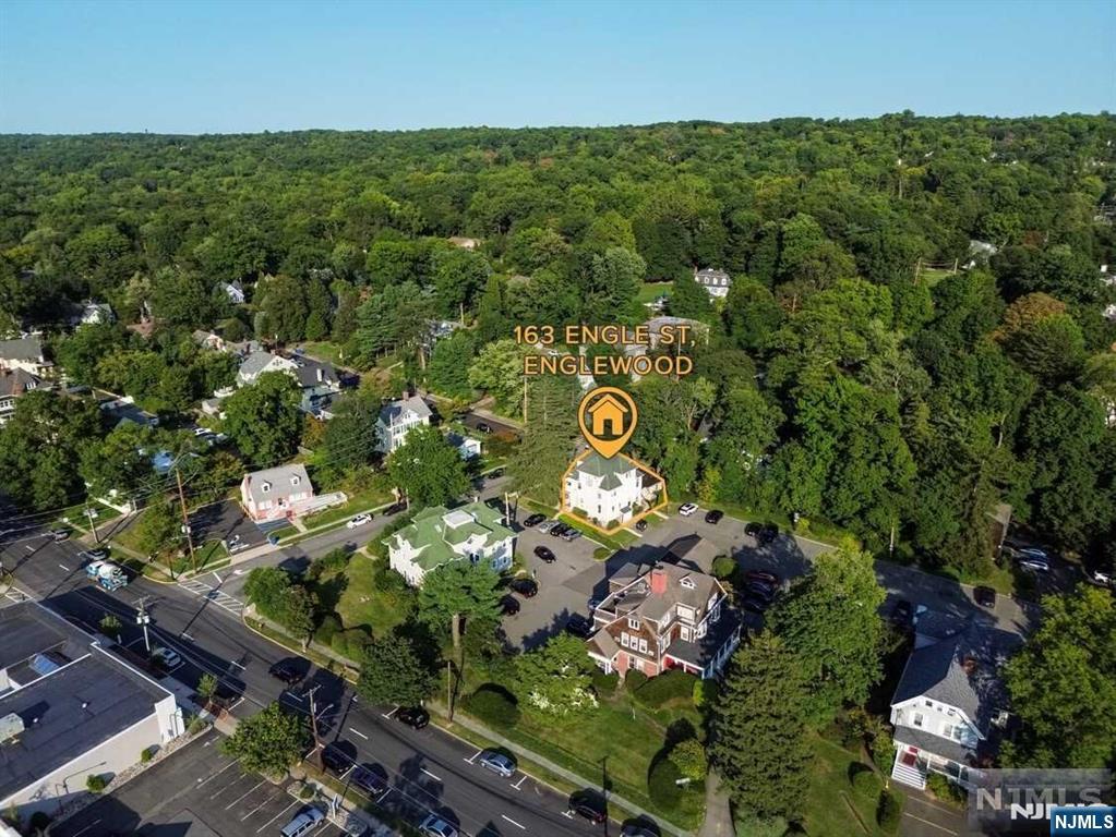 62 Chestnut Street 4A