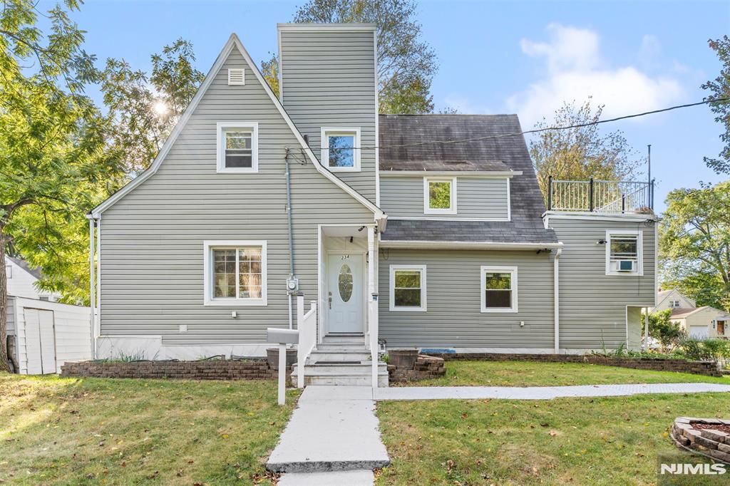Photo of 234 Liberty Road, Teaneck, NJ 07666 (MLS # 25035634)