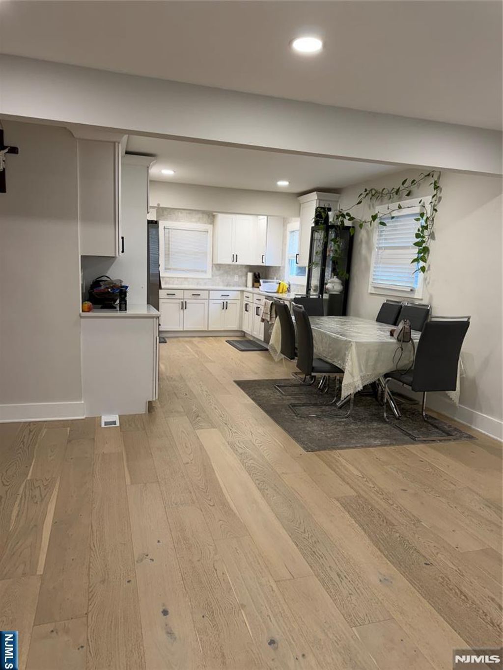 Photo of 135 1st St, Mahwah, NJ 07430 (MLS # 26022103)