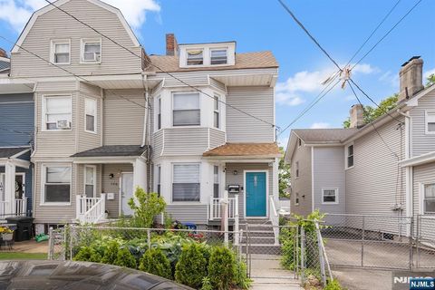 Photo of 108 Ward Street, Orange, NJ 07050 (MLS # 26020653)