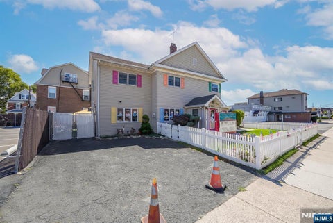 Photo of 188 Washington Avenue, Nutley, NJ 07110 (MLS # 26034406)