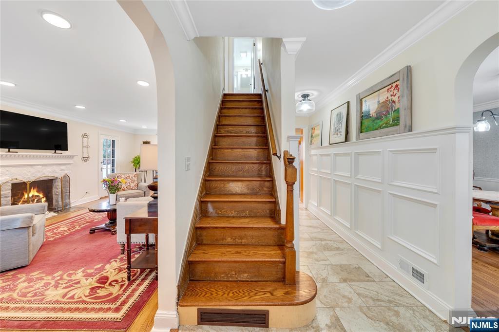 157 Glenbrook Parkway