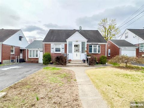 Photo of 68 17th Avenue, Elmwood Park, NJ 07407 (MLS # 25027160)