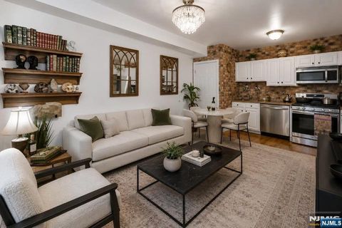 Photo of 6107 Park #4, West New York, NJ 07093 (MLS # 26023712)